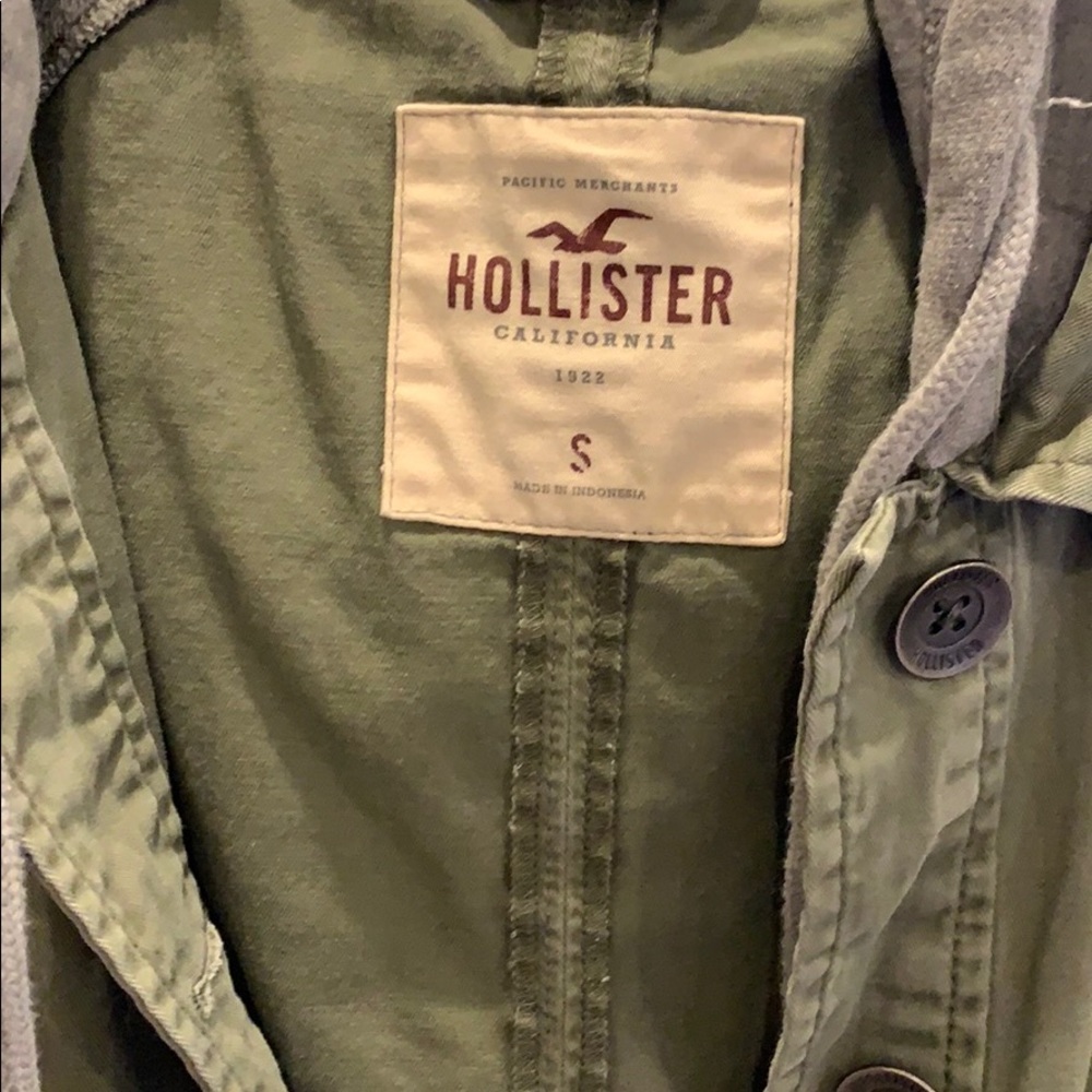 Hollister Jacket - Picture 2 of 4